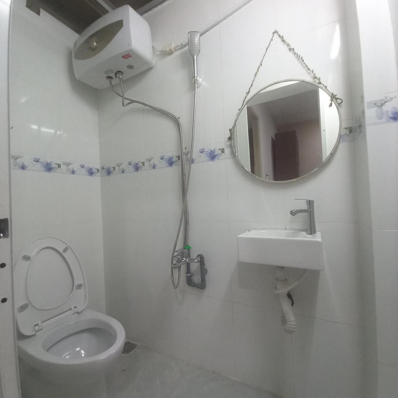 Nhà nghỉ Garden House *